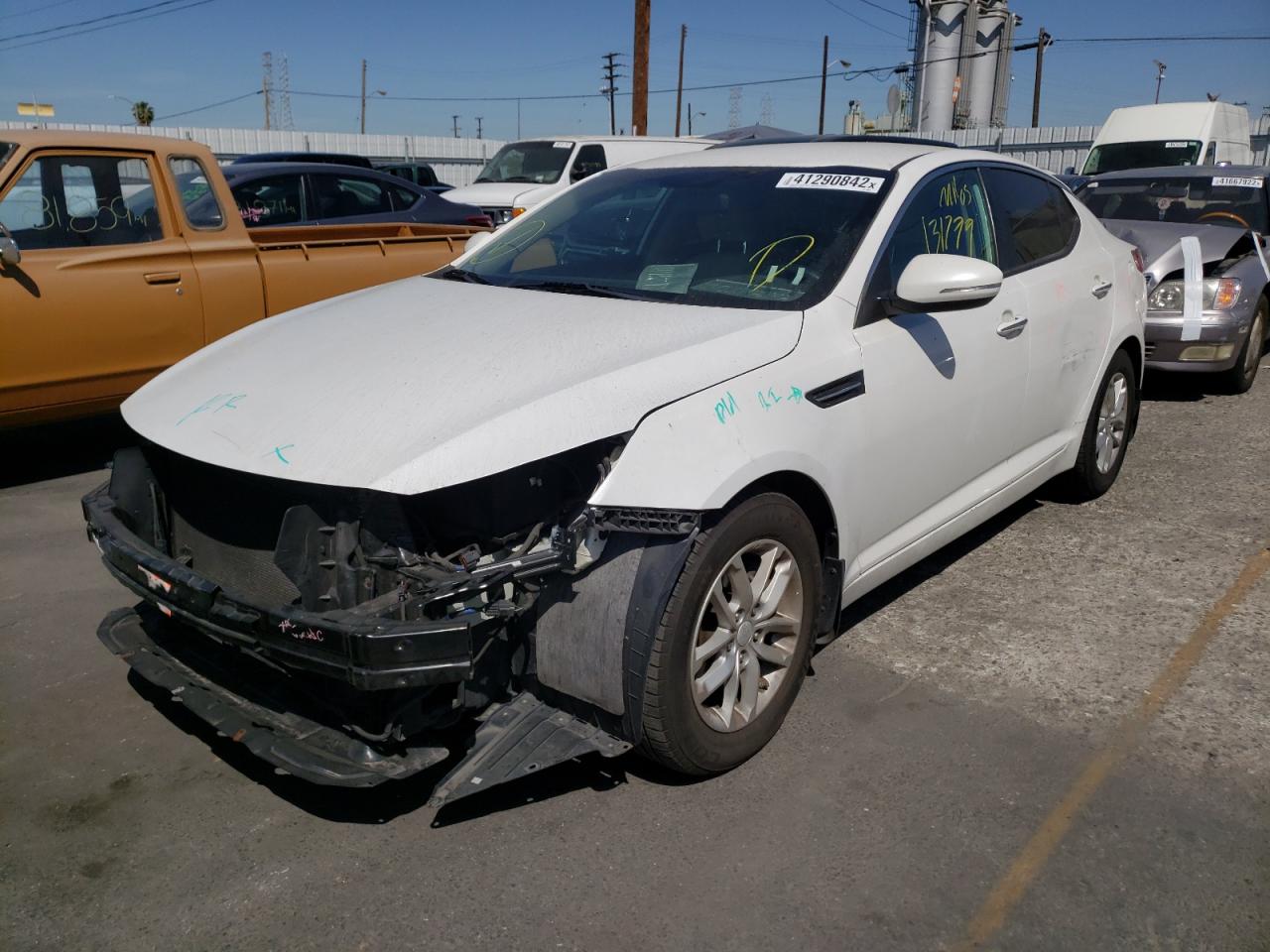 Photo 2 from auction – 2013 KIA OPTIMA LX with VIN KNAGM4A77D5306091