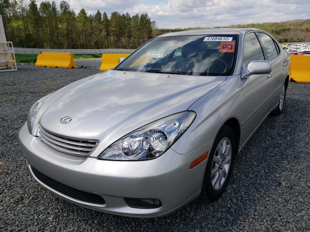 Photo 2 from auction – 2002 LEXUS ES 300 with VIN JTHBF30G025007850