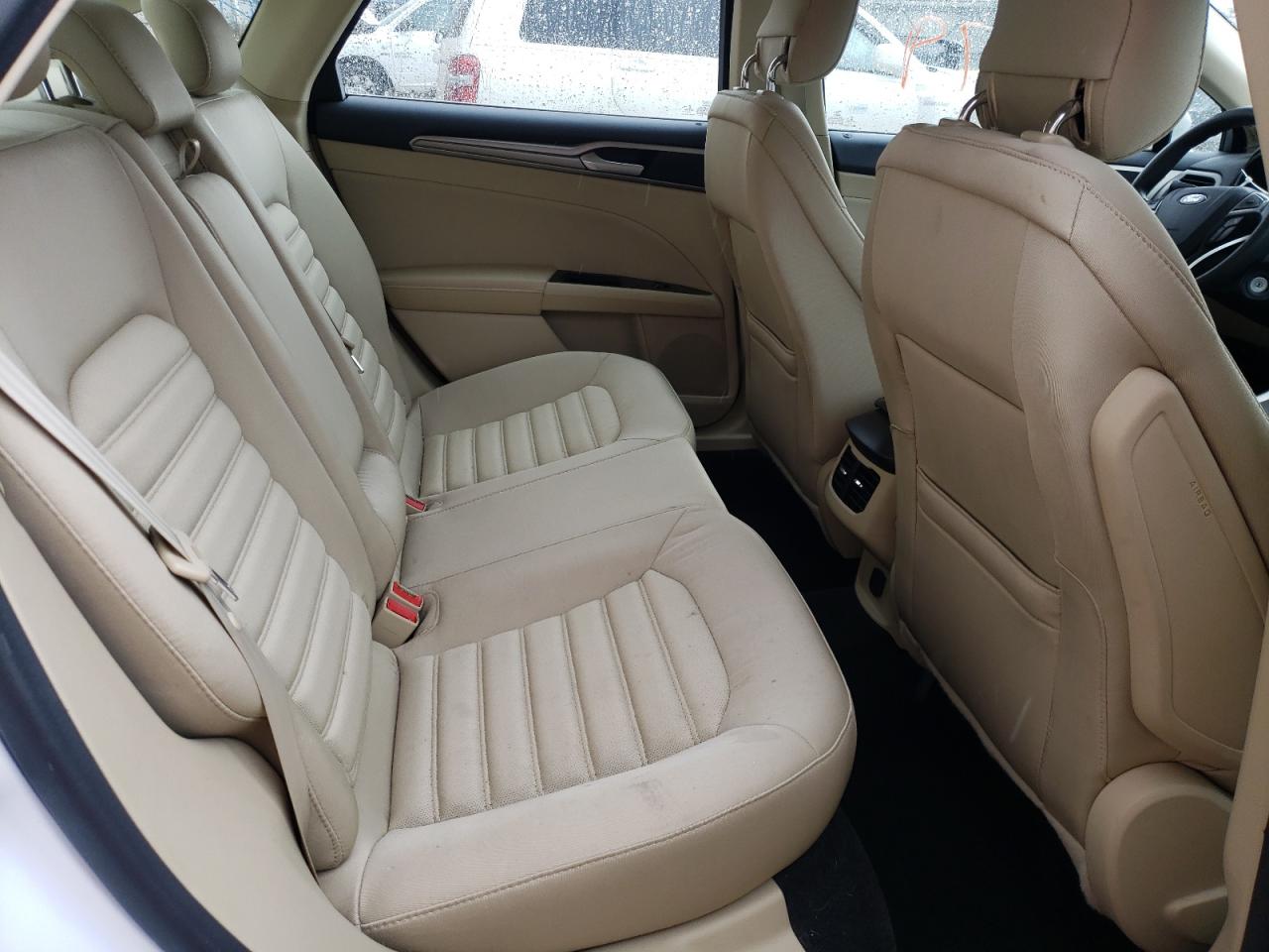 Photo 6 from auction – 2015 FORD FUSION SE with VIN 3FA6P0H74FR111673