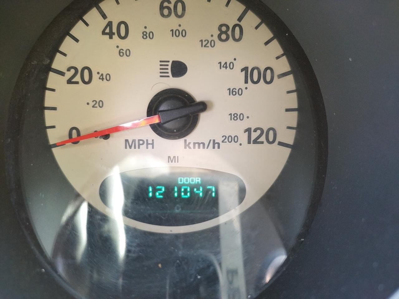 Photo 8 from auction – 2002 CHRYSLER PT CRUISER with VIN 3C4FY48B62T251627