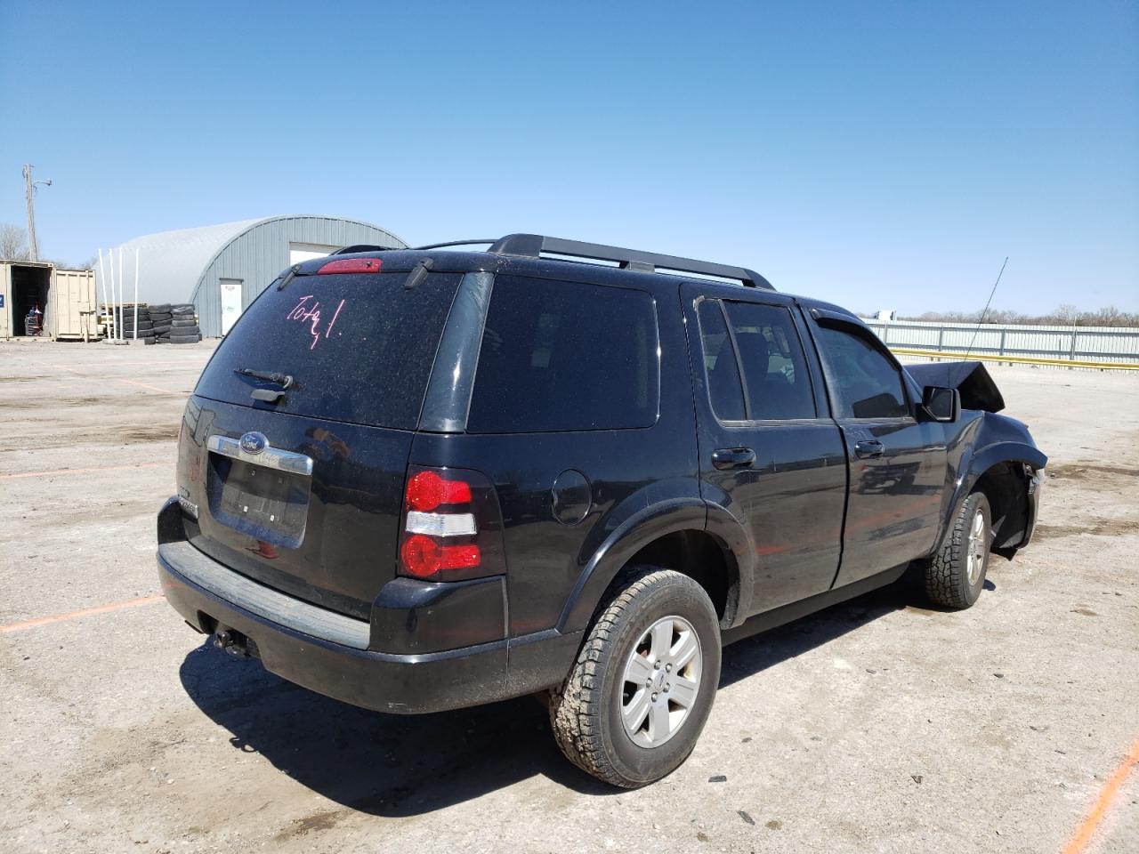 Photo 4 from auction – 2010 FORD EXPLORER X with VIN 1FMEU6DE9AUA36939
