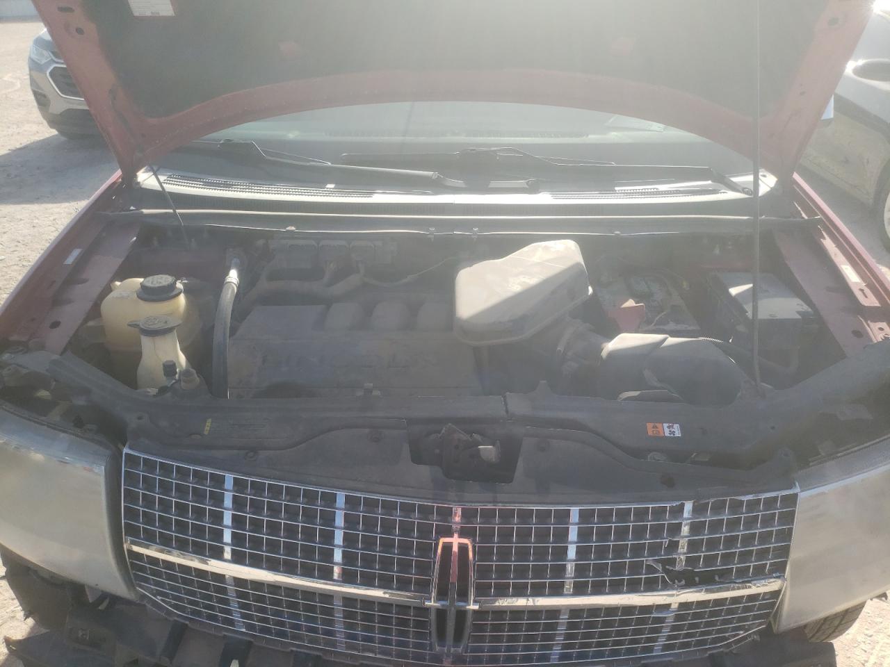 Photo 7 from auction – 2008 LINCOLN MKX with VIN 2LMDU88C98BJ15662