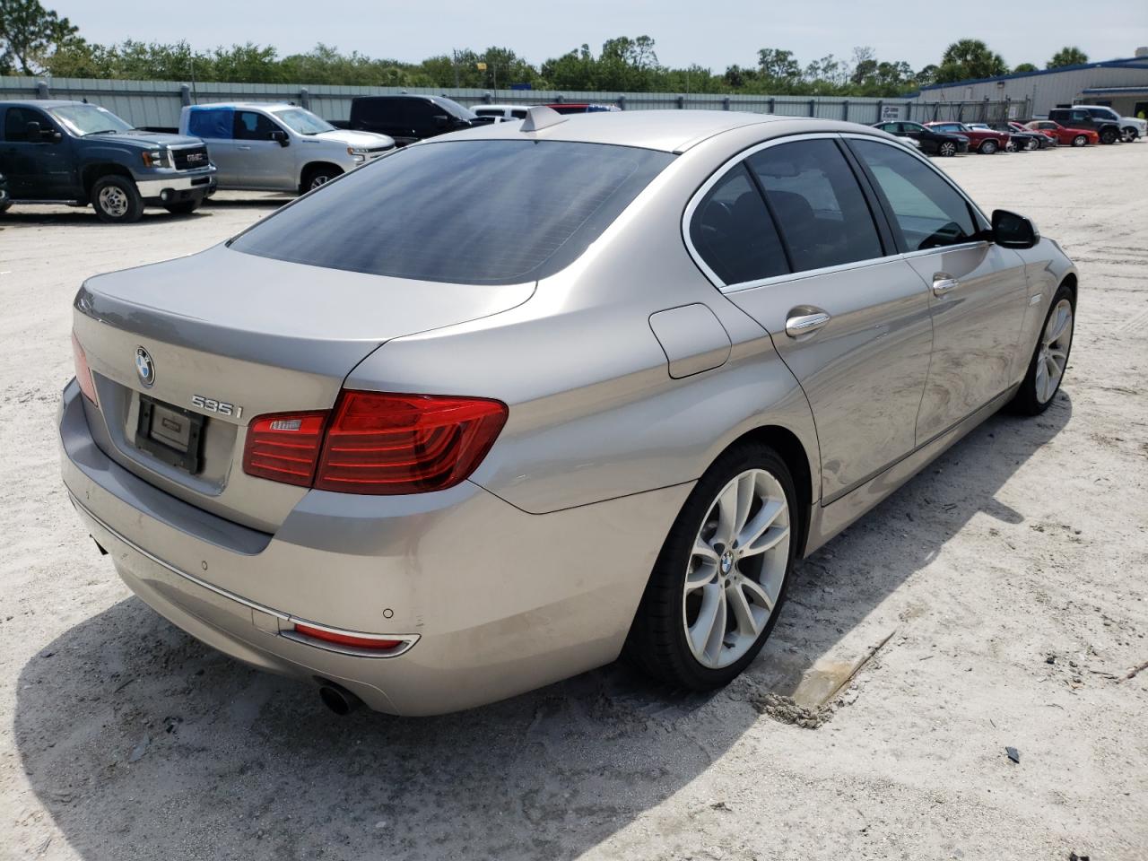 Photo 4 from auction – 2015 BMW 535 I with VIN WBA5B1C50FD919914