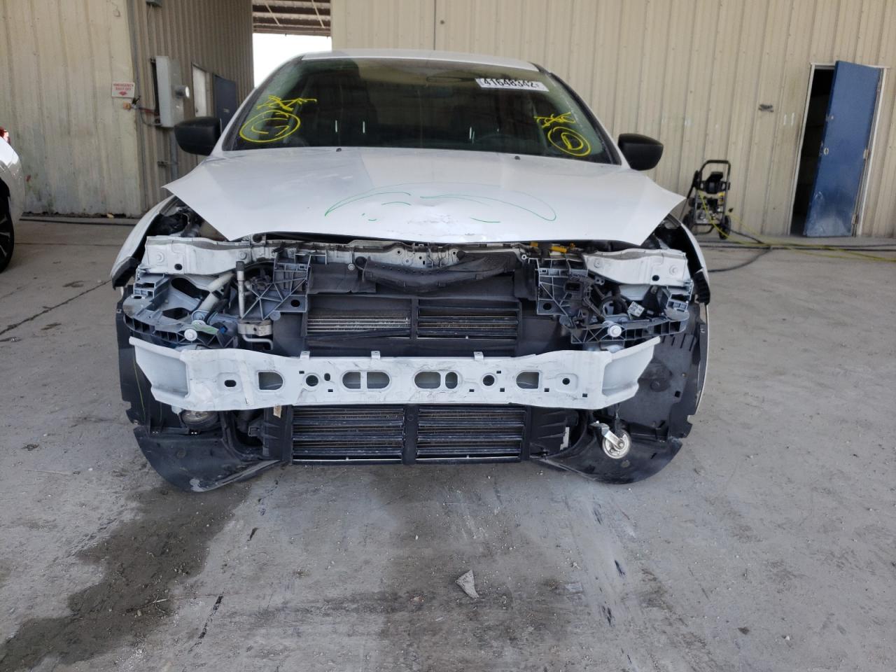 Photo 9 from auction – 2016 FORD FOCUS S with VIN 1FADP3E28GL261562