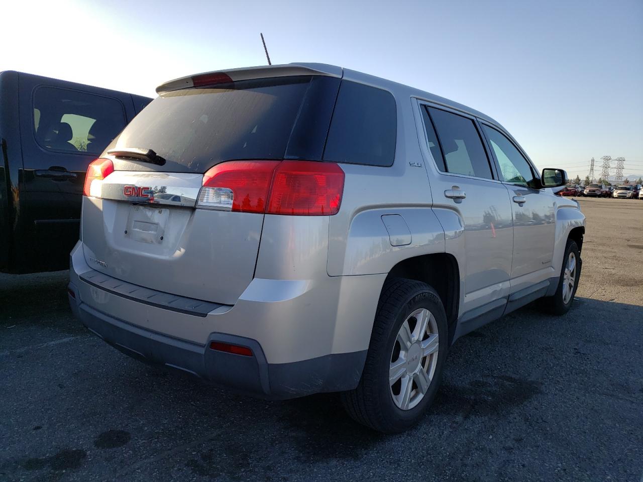 Foto 4 de la subasta – 2014 GMC TERRAIN SL con VIN 2GKALMEK8E6244690