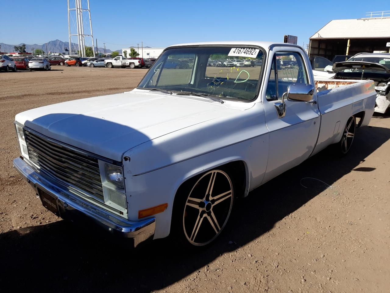Photo 2 from auction – 1984 CHEVROLET C10 with VIN 1GCDC14HXEJ164890