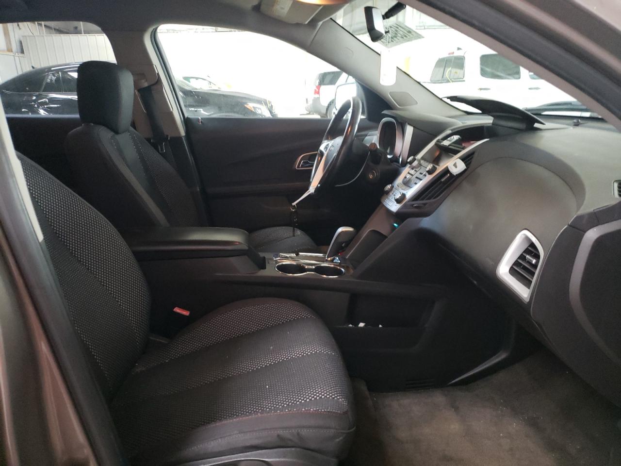 Photo 5 from auction – 2010 CHEVROLET EQUINOX LT with VIN 2CNALDEW1A6241912