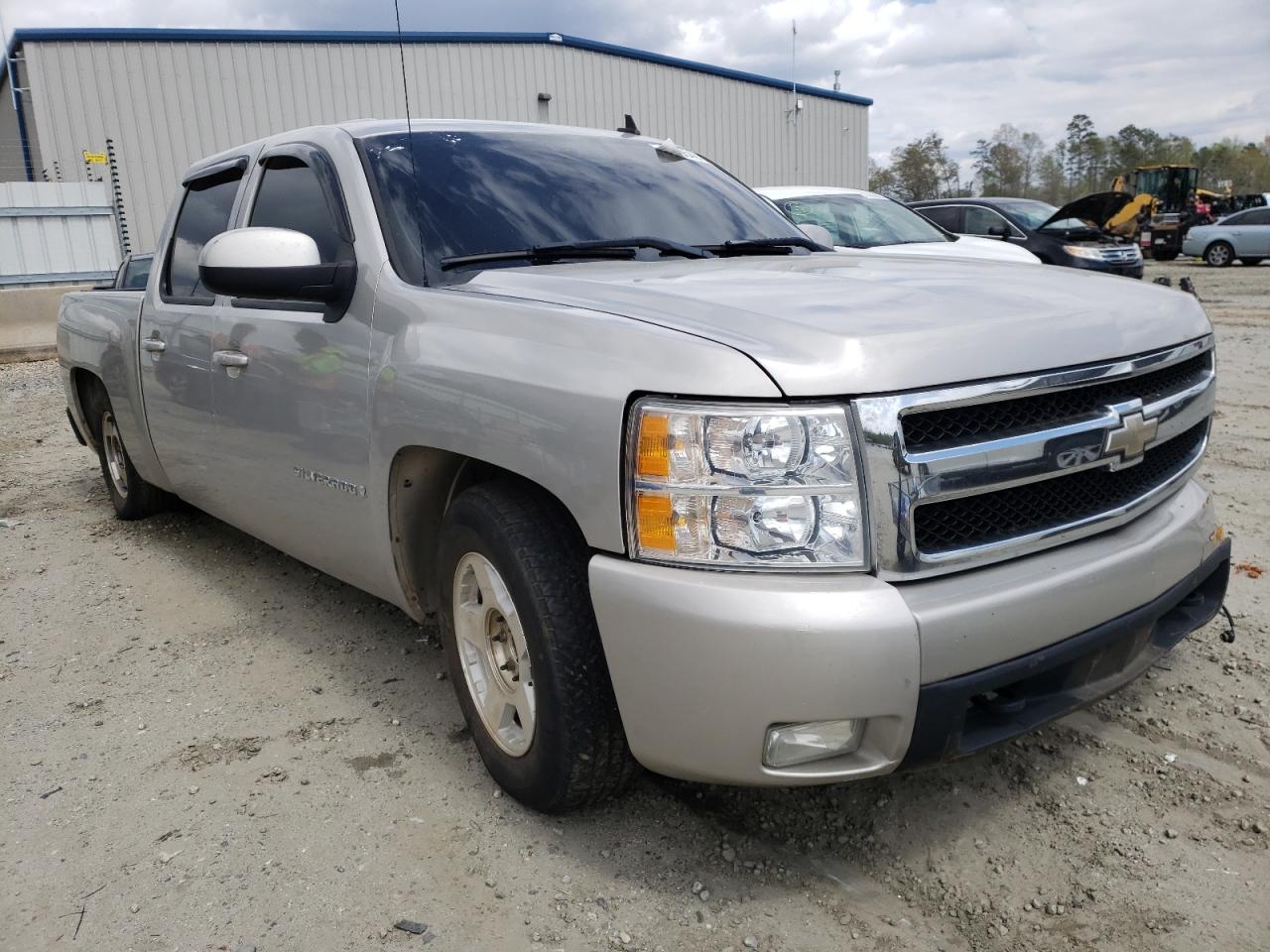 CHEVROLET SILVERADO 2007 with VIN 2GCEC13J571505053 - Photo from auction