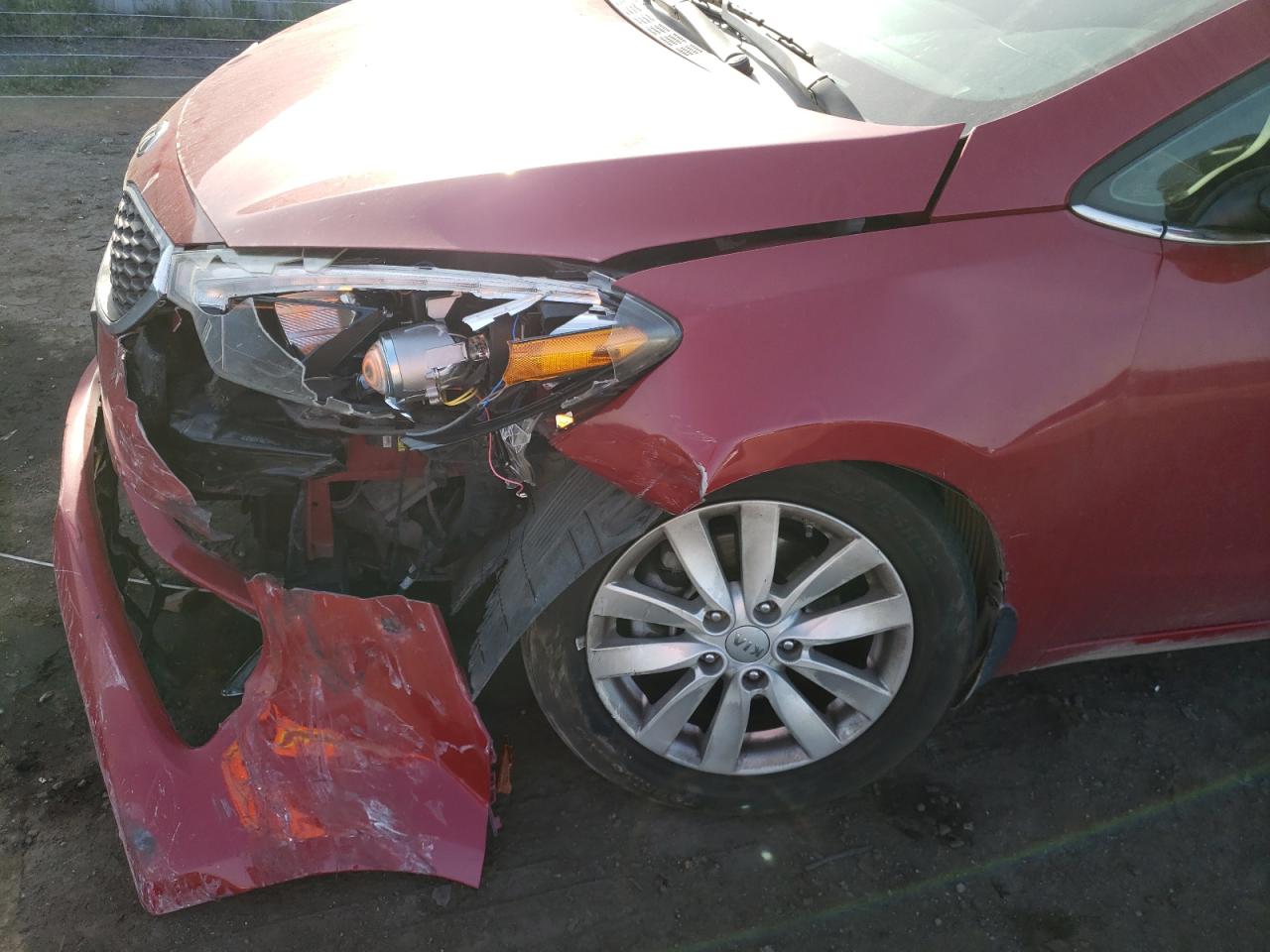 Photo 9 from auction – 2014 KIA FORTE EX with VIN KNAFX4A83E5113871