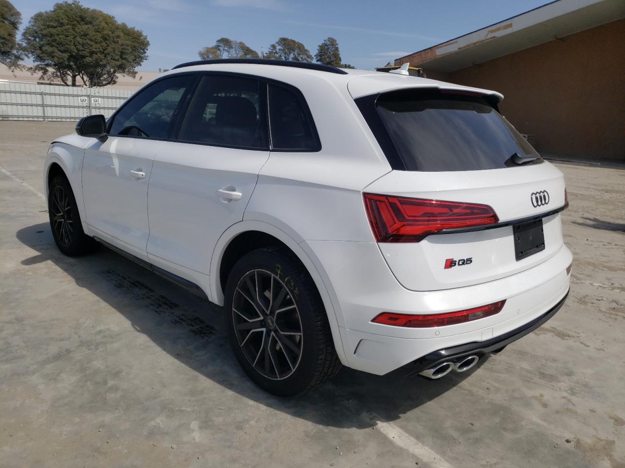 Photo 3 from auction – 2021 AUDI SQ5 PREMIU with VIN WA1B4AFY6M2071448