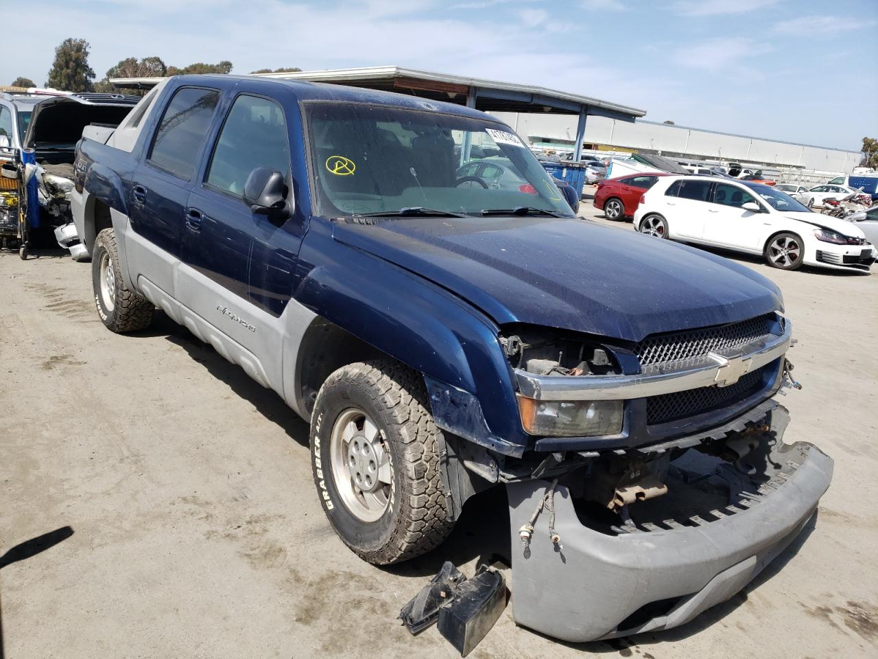 CHEVROLET AVALANCHE 2002 with VIN 3GNEK13T72G101585 - Photo from auction