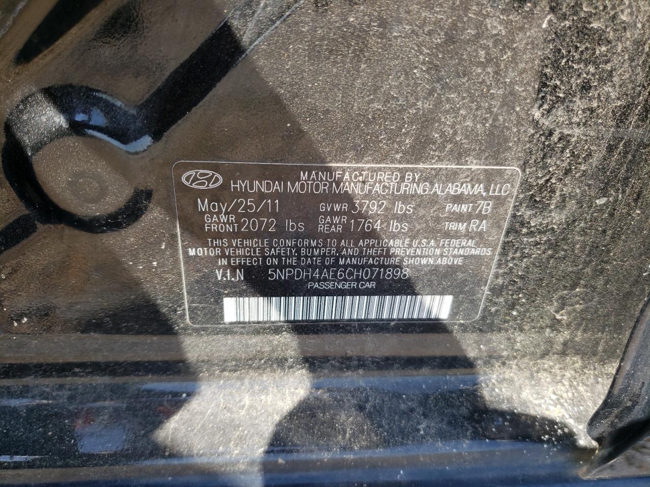 Photo 10 from auction – 2012 HYUNDAI ELANTRA GL with VIN 5NPDH4AE6CH071898