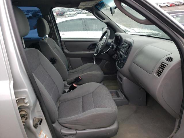 صورة رقم 5 من المزاد - 2002 FORD ESCAPE XLS مع VIN 1FMCU01122KA08757