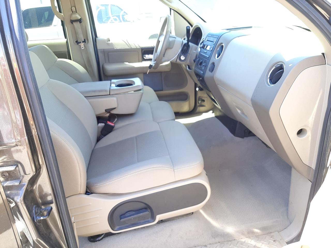 Photo 5 from auction – 2008 FORD F150 SUPER with VIN 1FTPW12V78FC01172