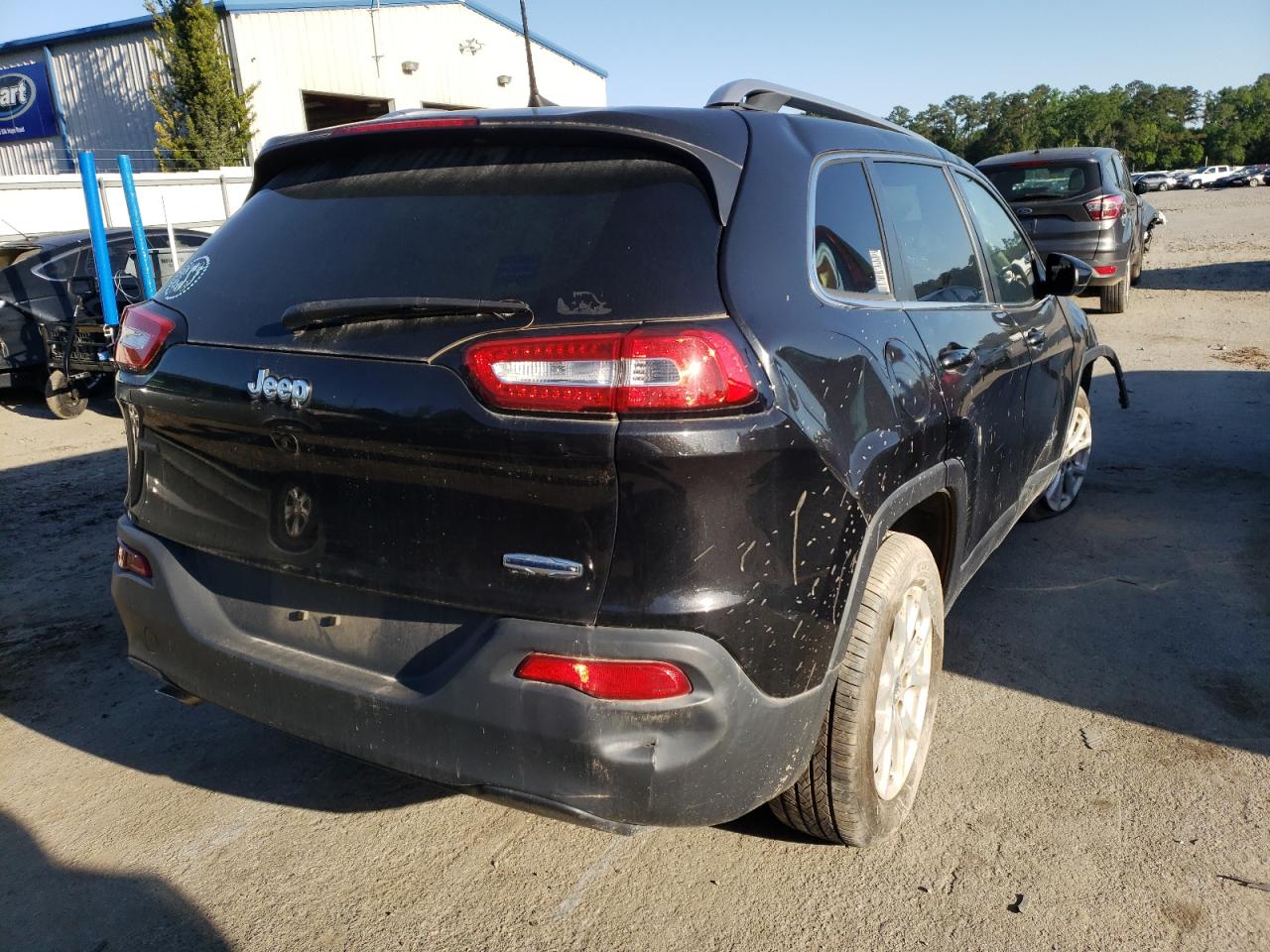 Photo 4 from auction – 2016 JEEP CHEROKEE L with VIN 1C4PJLCB8GW234324