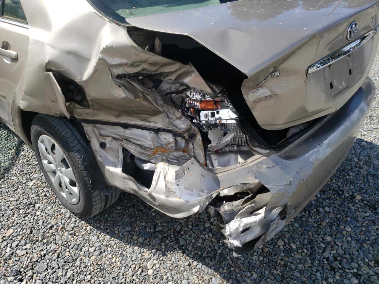 Photo 10 from auction – 2002 TOYOTA CAMRY LE with VIN JTDBE32K720040797