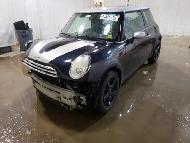 Photo 2 from auction – 2006 MINI COOPER with VIN WMWRC33506TK72771