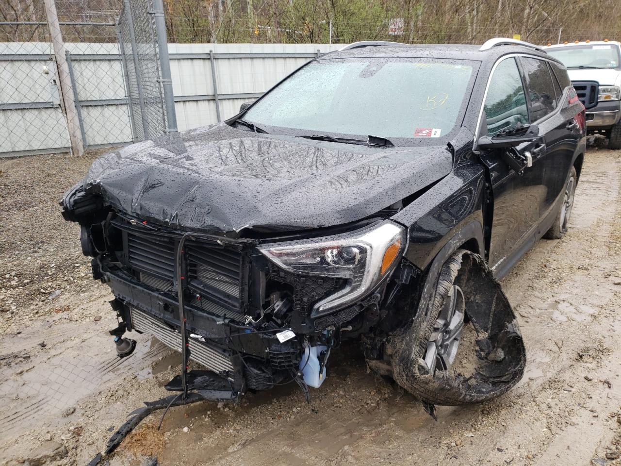 Photo 2 from auction – 2020 GMC TERRAIN SL with VIN 3GKALVEV0LL258236