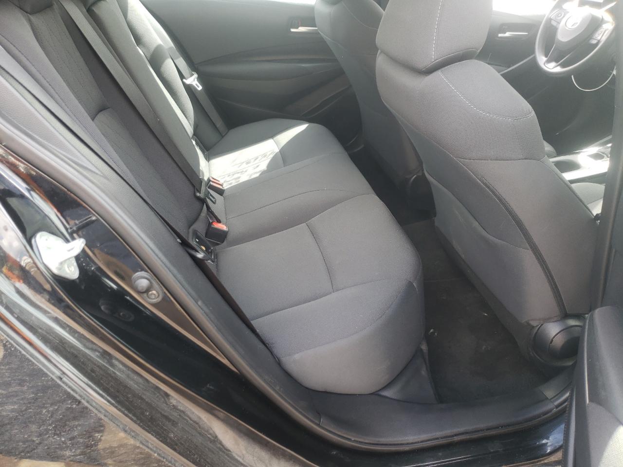 Photo 6 from auction – 2020 TOYOTA COROLLA LE with VIN 5YFEPRAE0LP065747