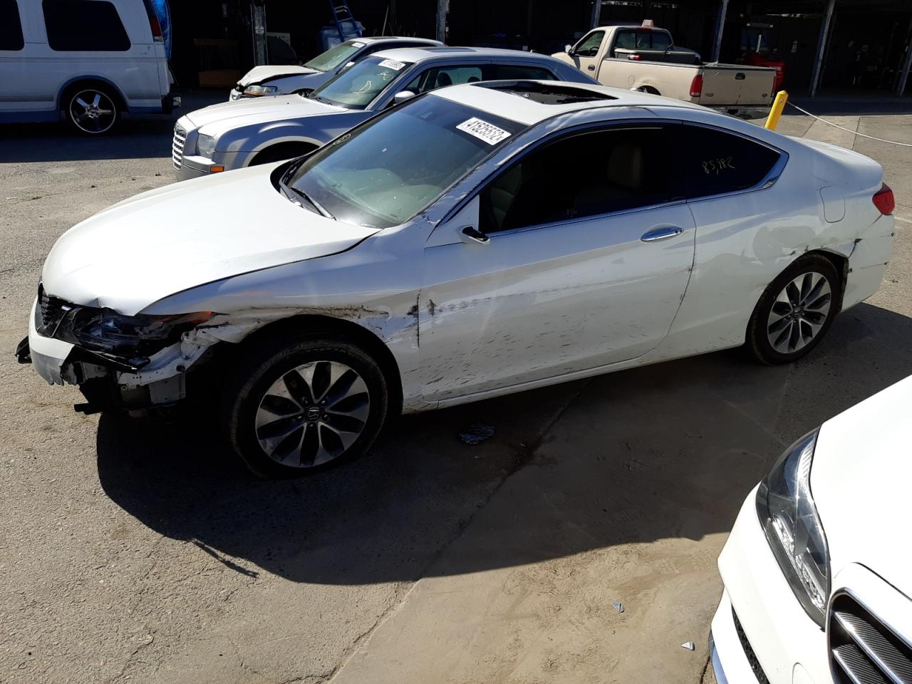 Photo 9 from auction – 2015 HONDA ACCORD EXL with VIN 1HGCT1B80FA013249