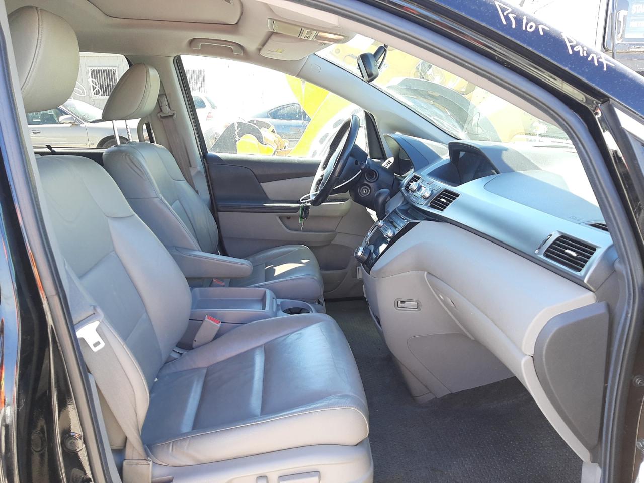 Photo 5 from auction – 2011 HONDA ODYSSEY EX with VIN 5FNRL5H69BB085882