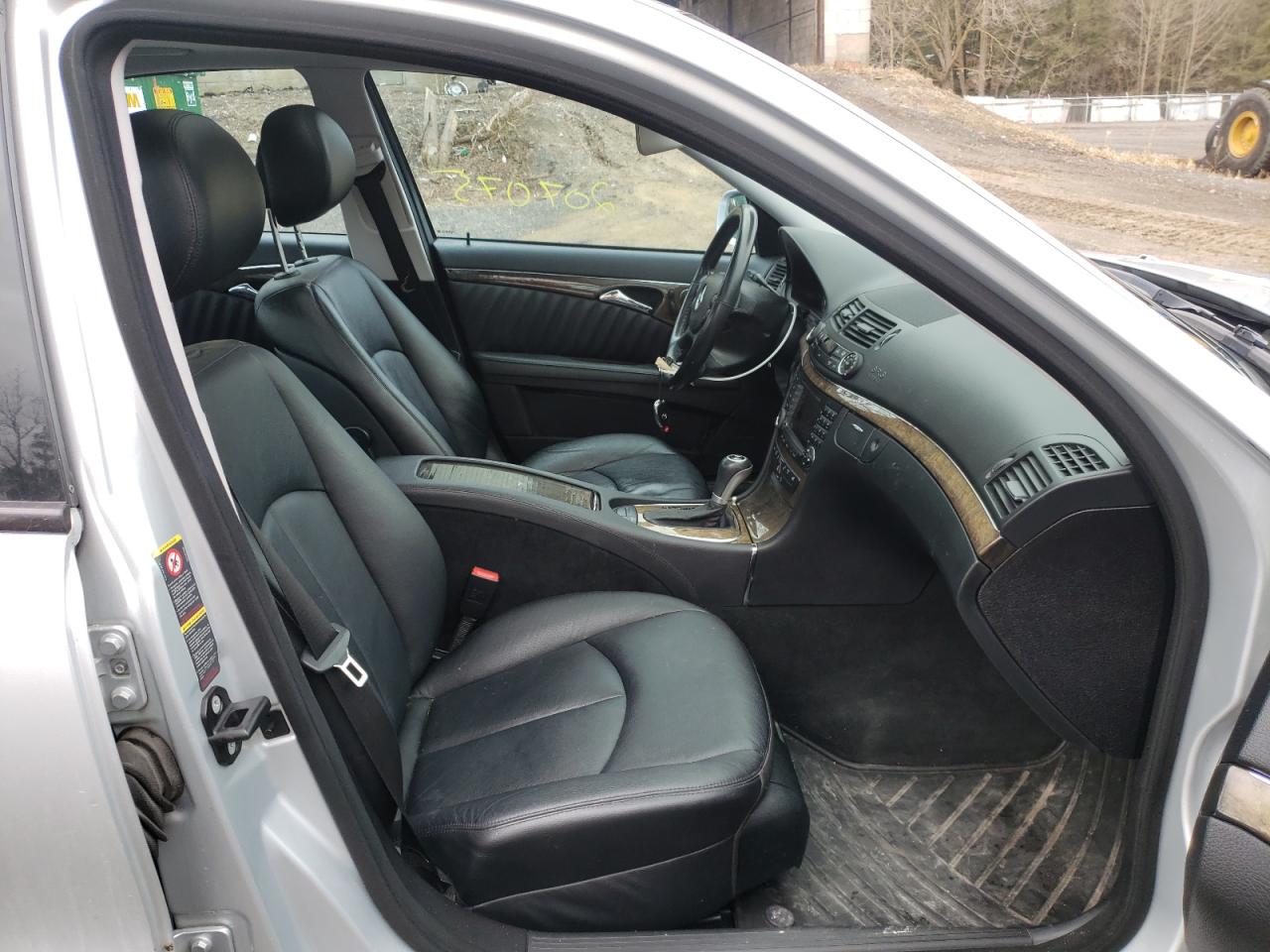 Photo 5 from auction – 2008 MERCEDES-BENZ E 350 4MAT with VIN WDBUF87X28B200748