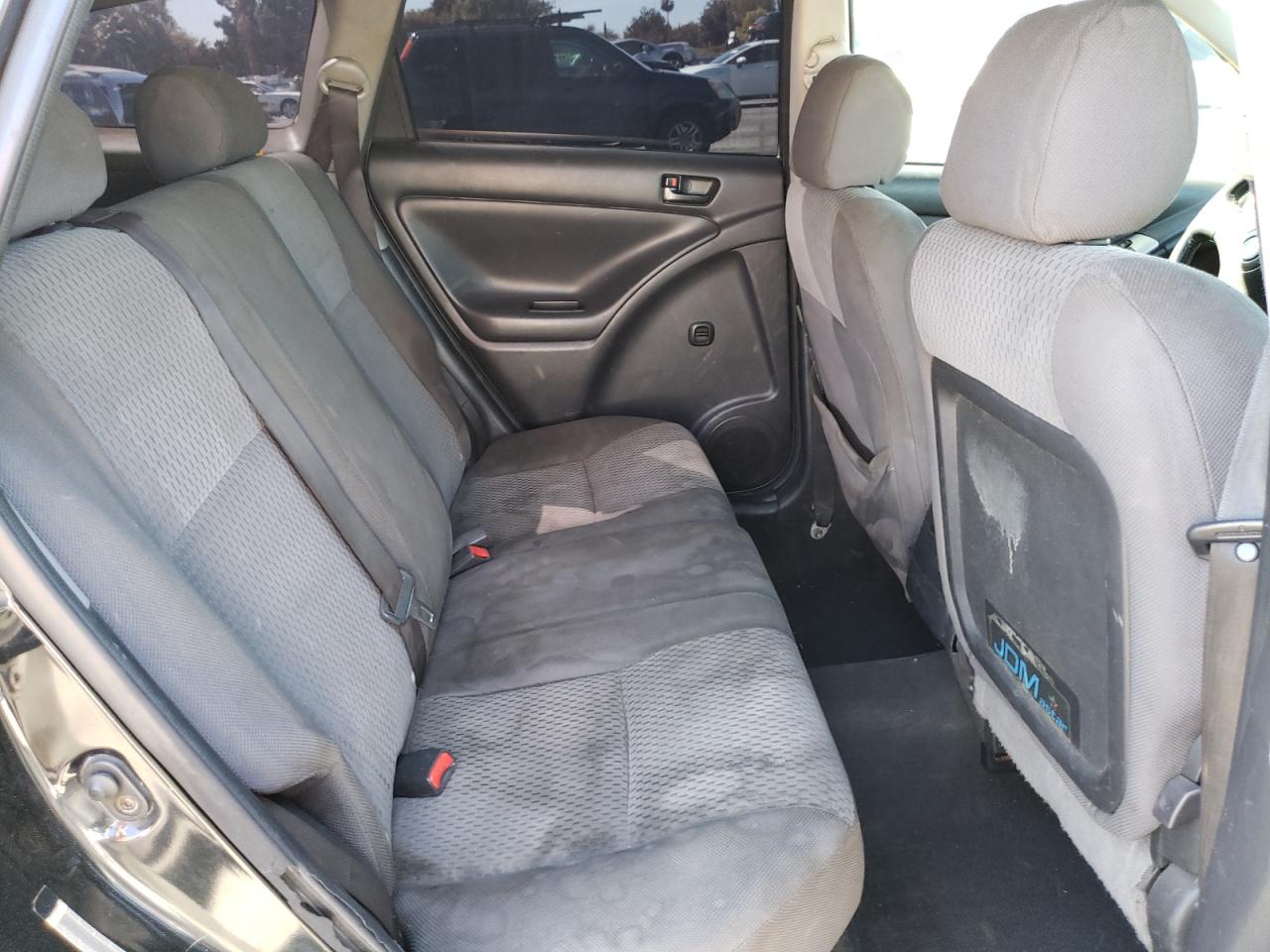 Photo 6 from auction – 2005 TOYOTA MATRIX with VIN 2T1KR32E65C364834
