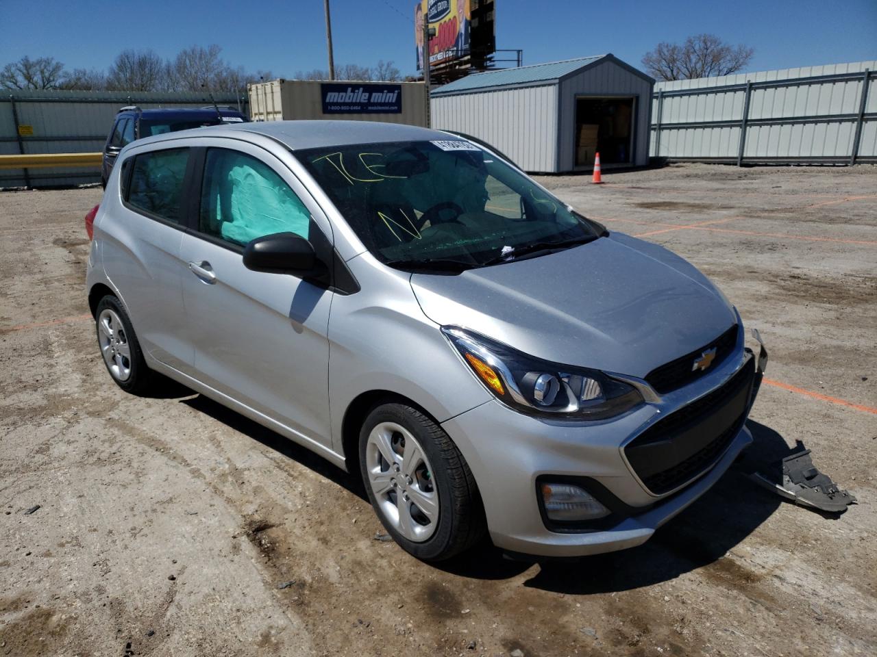 CHEVROLET SPARK LS 2019 with VIN KL8CB6SAXKC744926 - Photo from auction