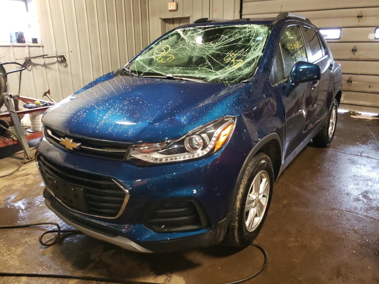 Photo 2 from auction – 2020 CHEVROLET TRAX 1LT with VIN 3GNCJPSBXLL313105