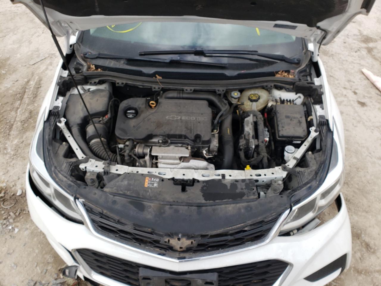 Photo 7 from auction – 2017 CHEVROLET CRUZE LS with VIN 1G1BC5SM7H7242597