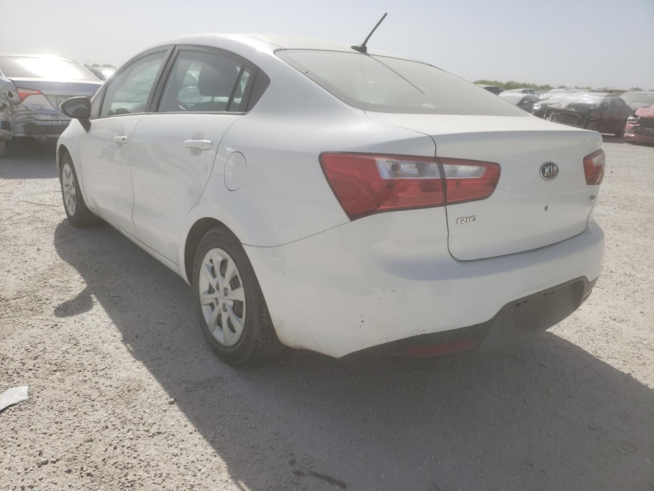 Photo 3 from auction – 2014 KIA RIO LX with VIN KNADM4A38E6384469