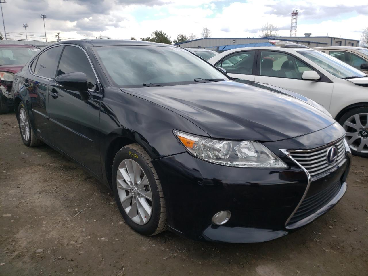 LEXUS ES 300H 2013 with VIN JTHBW1GG9D2020546 - Photo from auction