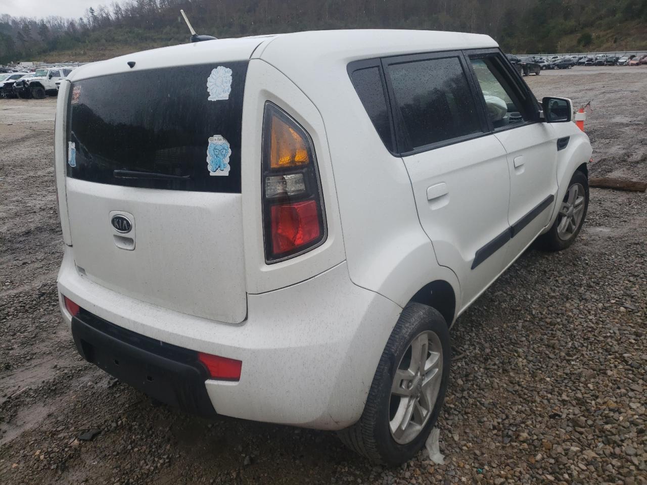 صورة رقم 4 من المزاد - 2010 KIA SOUL + مع VIN KNDJT2A29A7145747
