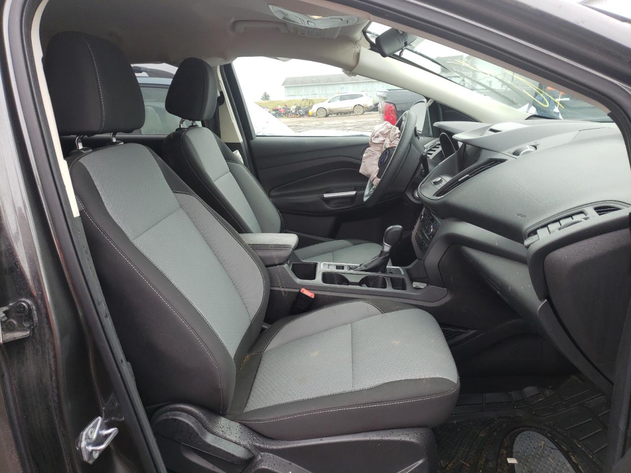 Photo 5 from auction – 2017 FORD ESCAPE SE with VIN 1FMCU9GD0HUD27402