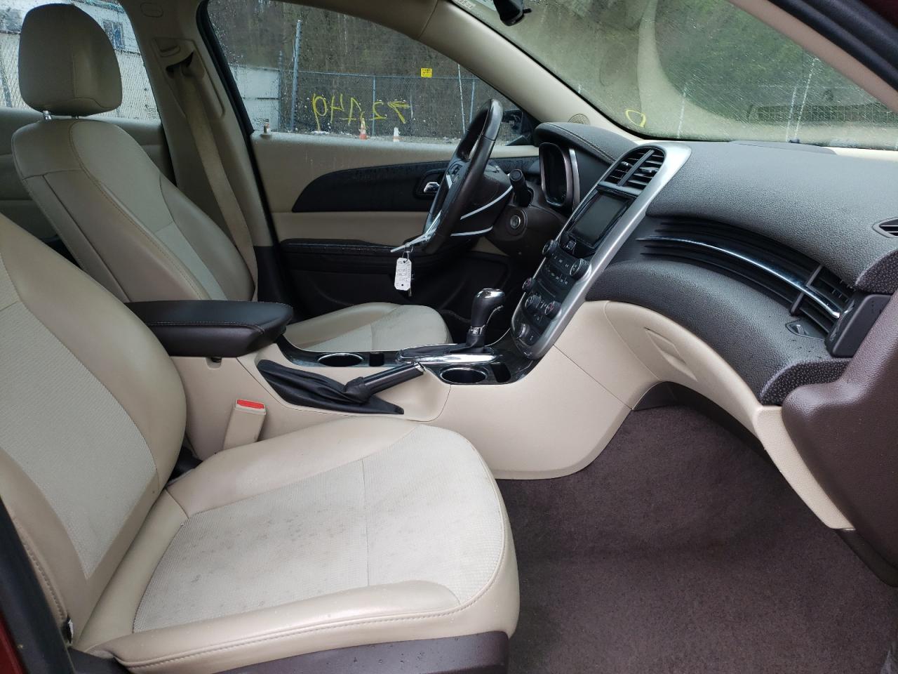 Photo 5 from auction – 2015 CHEVROLET MALIBU 2LT with VIN 1G11D5SL3FF264695