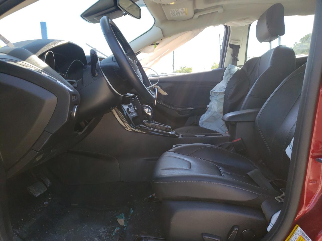 Photo 5 from auction – 2017 FORD FOCUS TITA with VIN 1FADP3N27HL215447