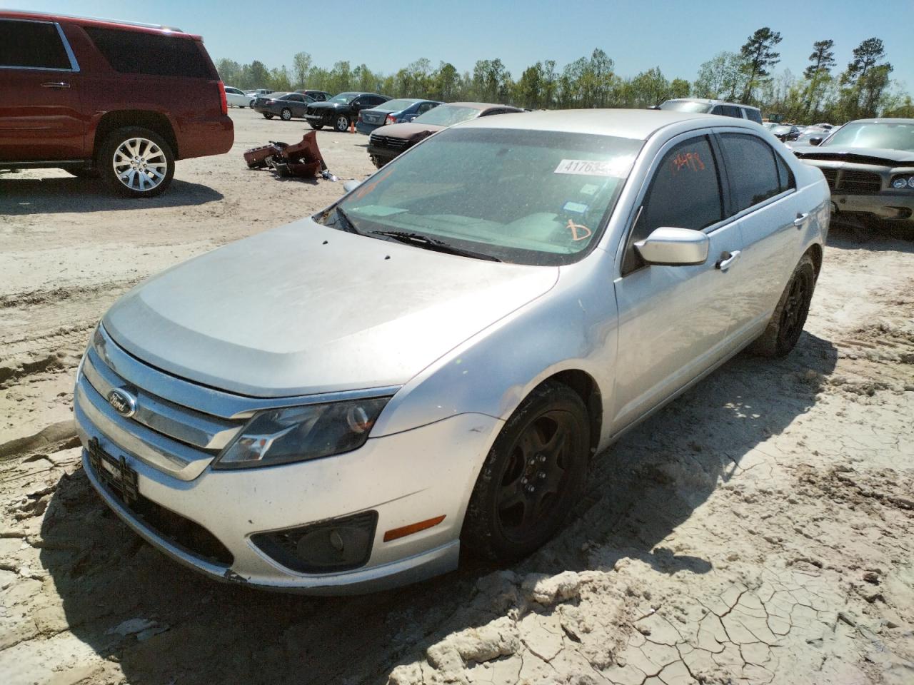 Photo 2 from auction – 2011 FORD FUSION SE with VIN 3FAHP0HAXBR256201