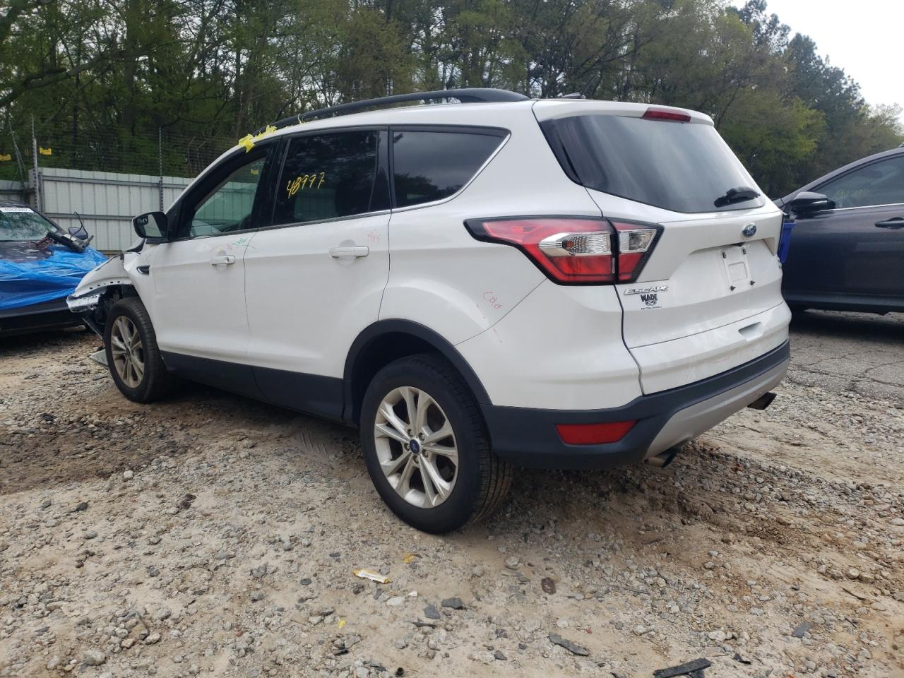 Photo 3 from auction – 2018 FORD ESCAPE SE with VIN 1FMCU0GD1JUC10784