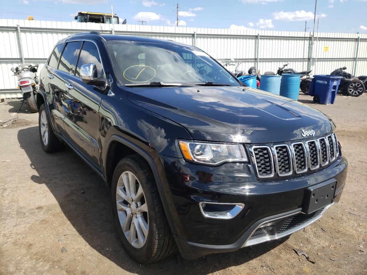 JEEP GRAND CHER 2017 with VIN 1C4RJFBG3HC633555 - Photo from auction