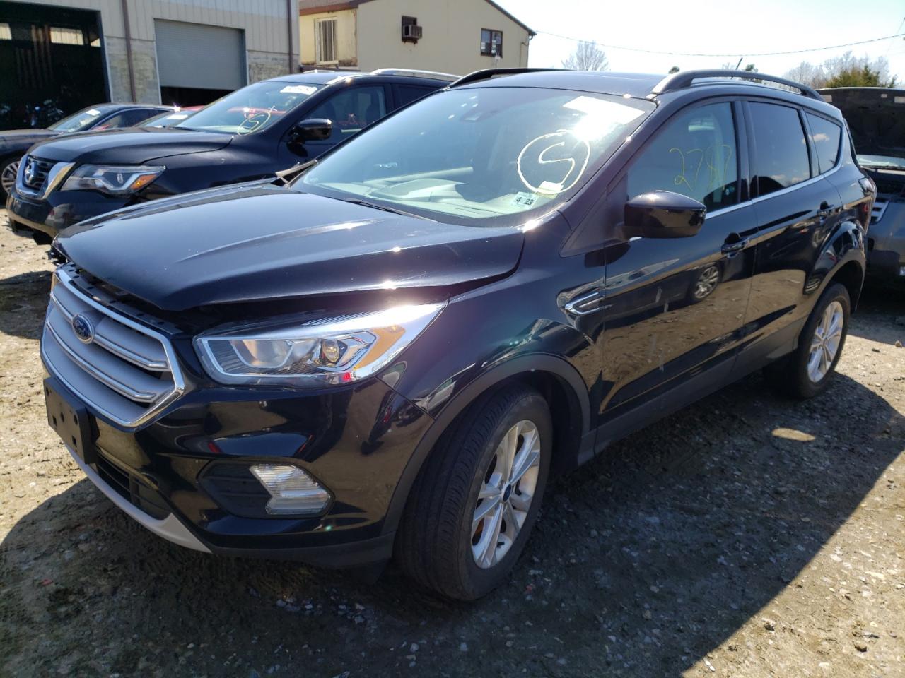 Photo 2 from auction – 2018 FORD ESCAPE SEL with VIN 1FMCU9HD4JUA15524