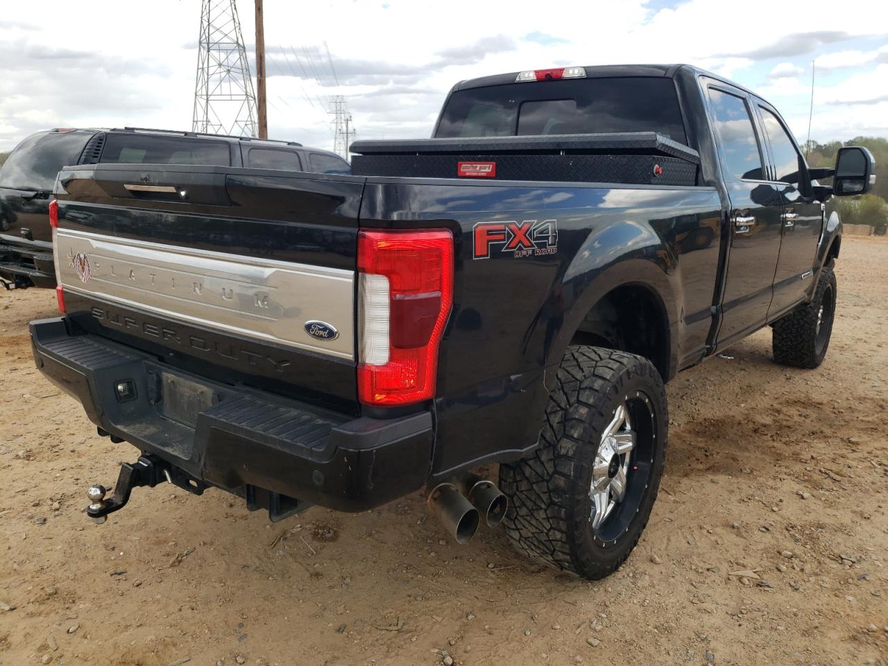 Photo 4 from auction – 2018 FORD F250 SUPER with VIN 1FT7W2BT7JEB79481