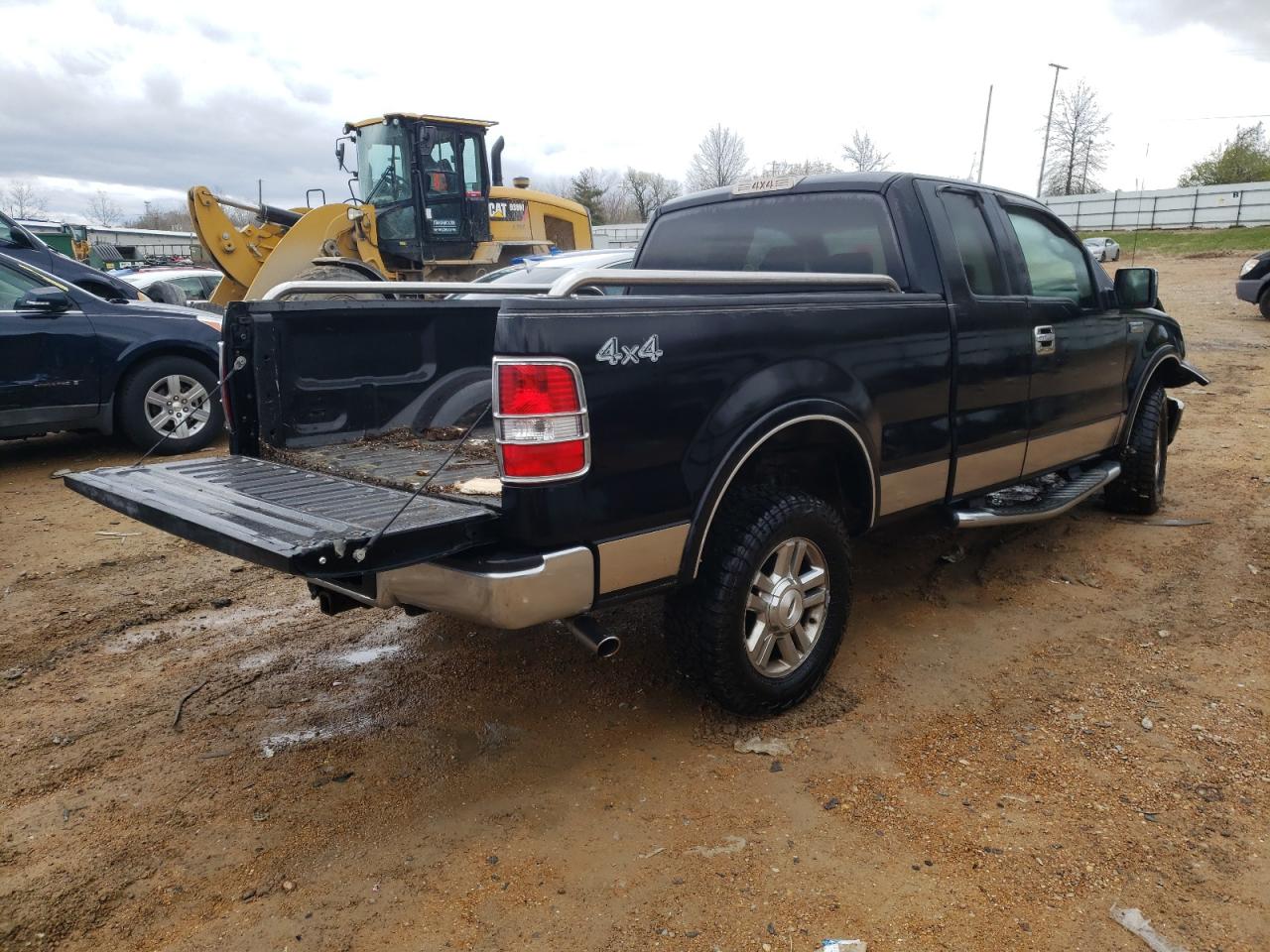 Photo 4 from auction – 2006 FORD F150 with VIN 1FTPX14V16NB07947