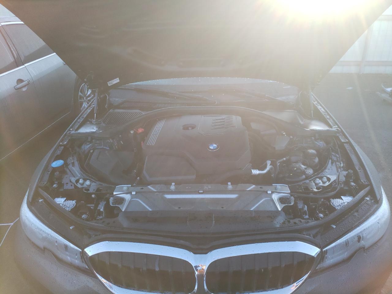 Photo 7 from auction – 2021 BMW 330XI with VIN 3MW5R7J08M8B68836