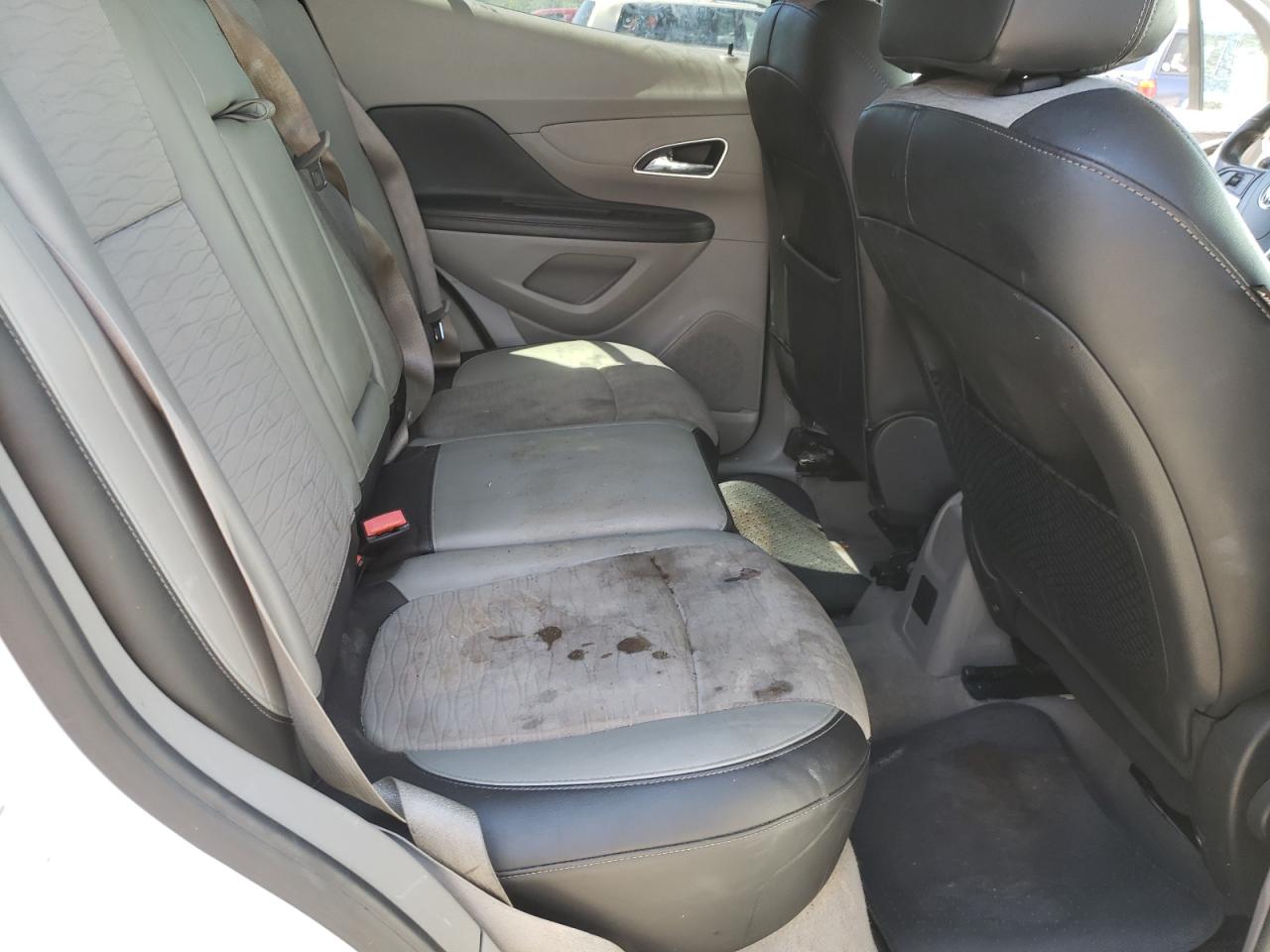 Photo 6 from auction – 2016 BUICK ENCORE with VIN KL4CJASB0GB703654