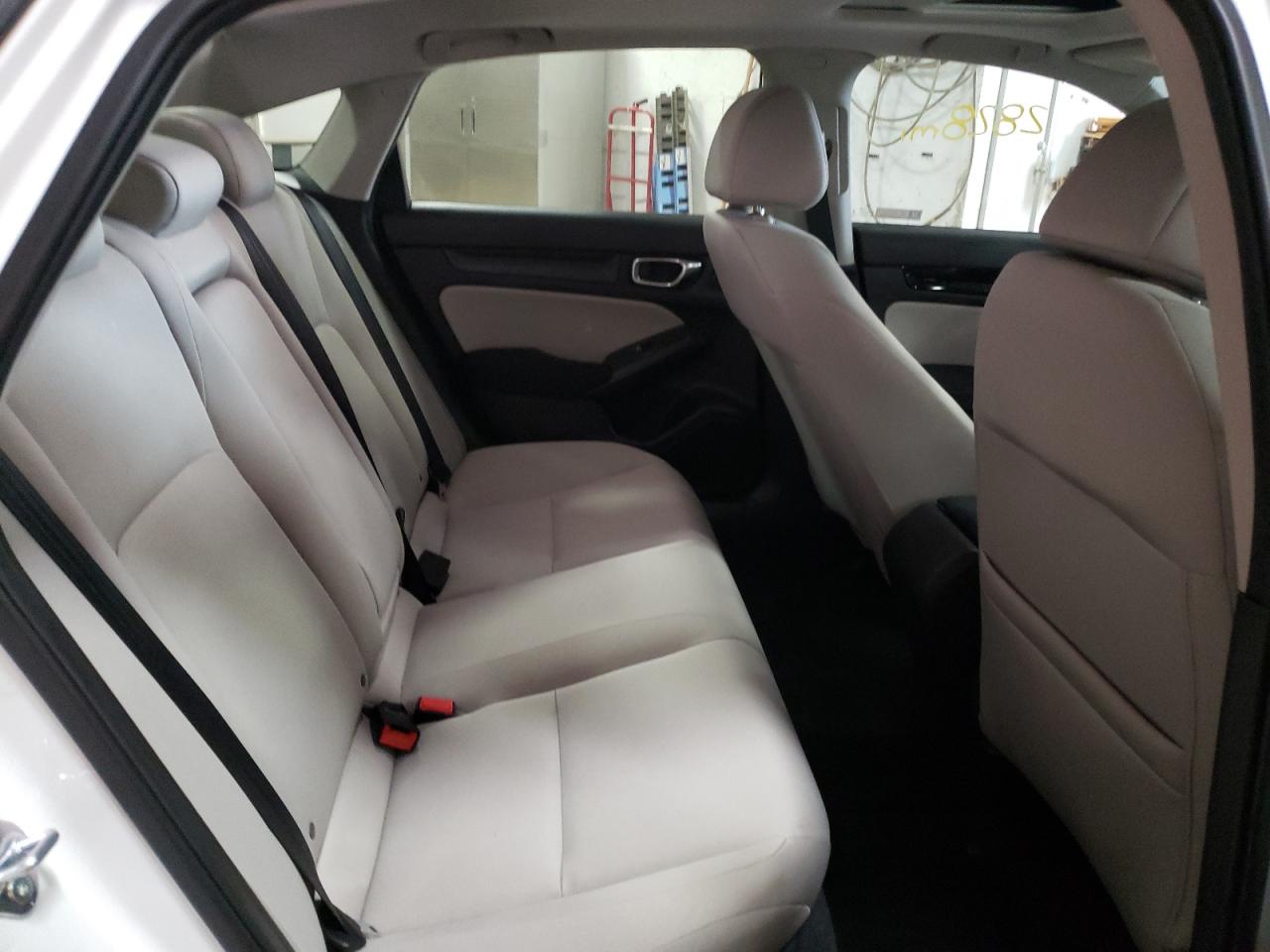 Photo 6 from auction – 2022 HONDA CIVIC EX with VIN JHMFE1F77NX003061