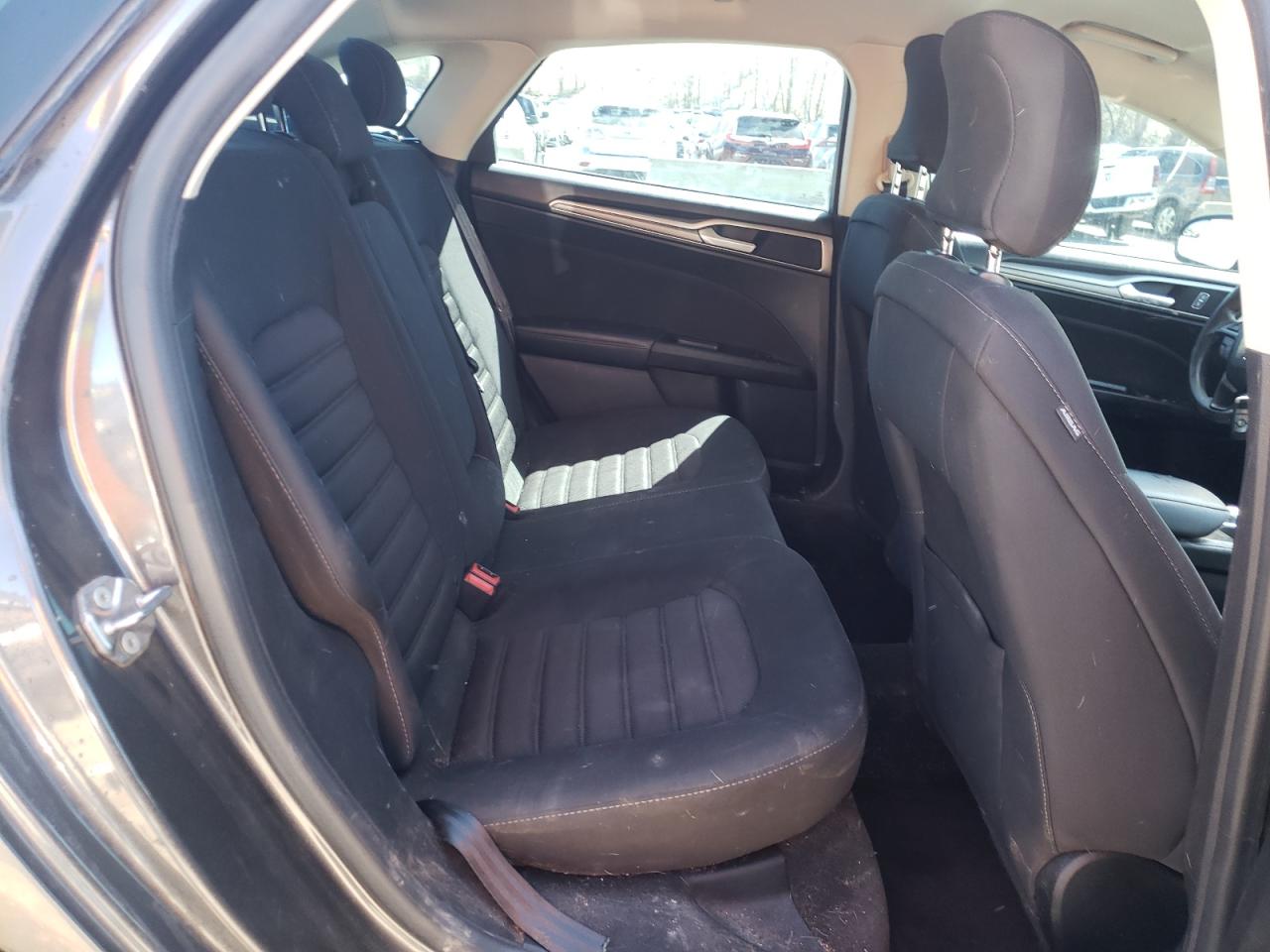 Photo 6 from auction – 2017 FORD FUSION SE with VIN 3FA6P0H75HR417039