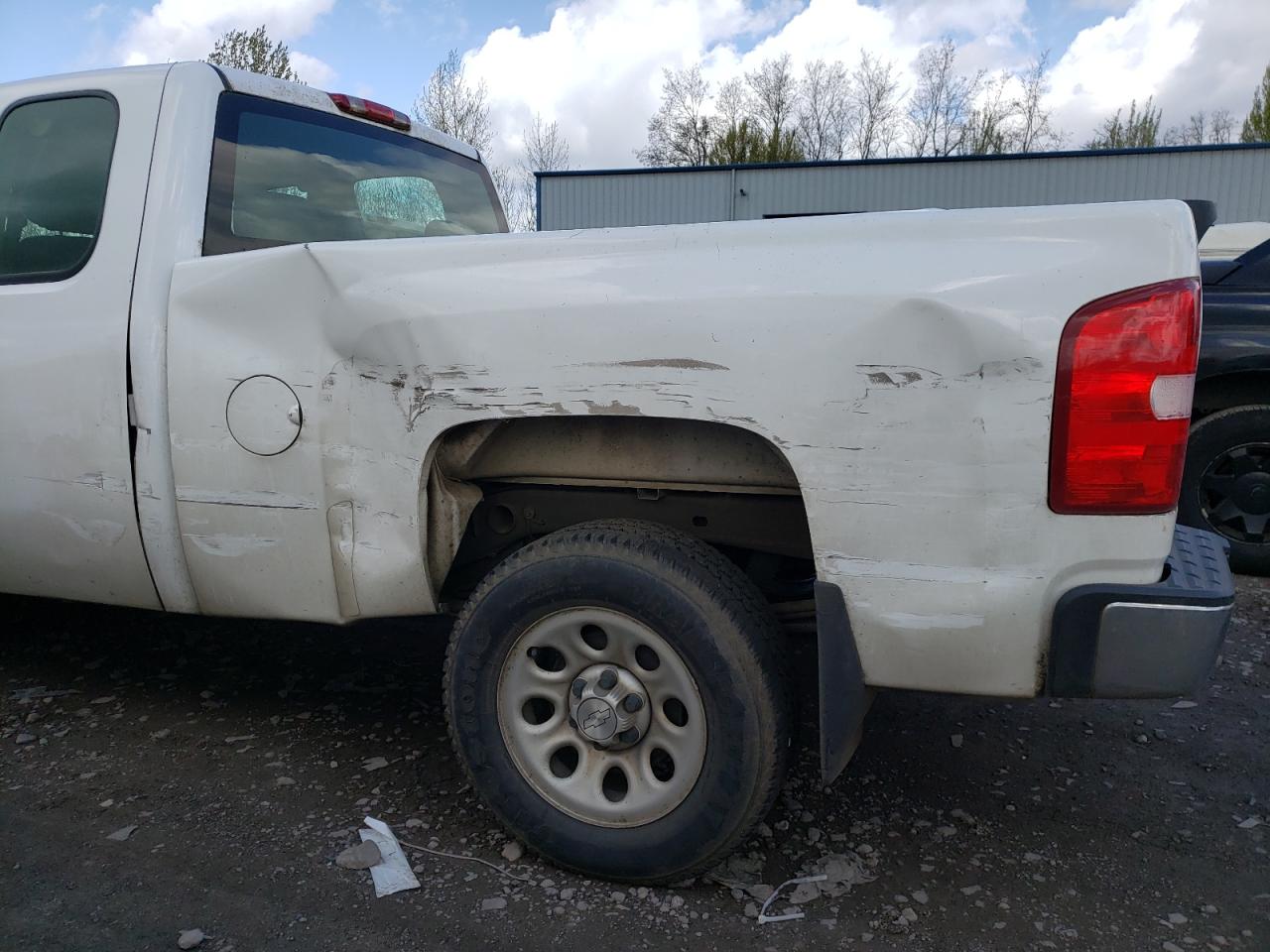 Photo 9 from auction – 2008 CHEVROLET SILVERADO with VIN 1GCEC19C88Z317760