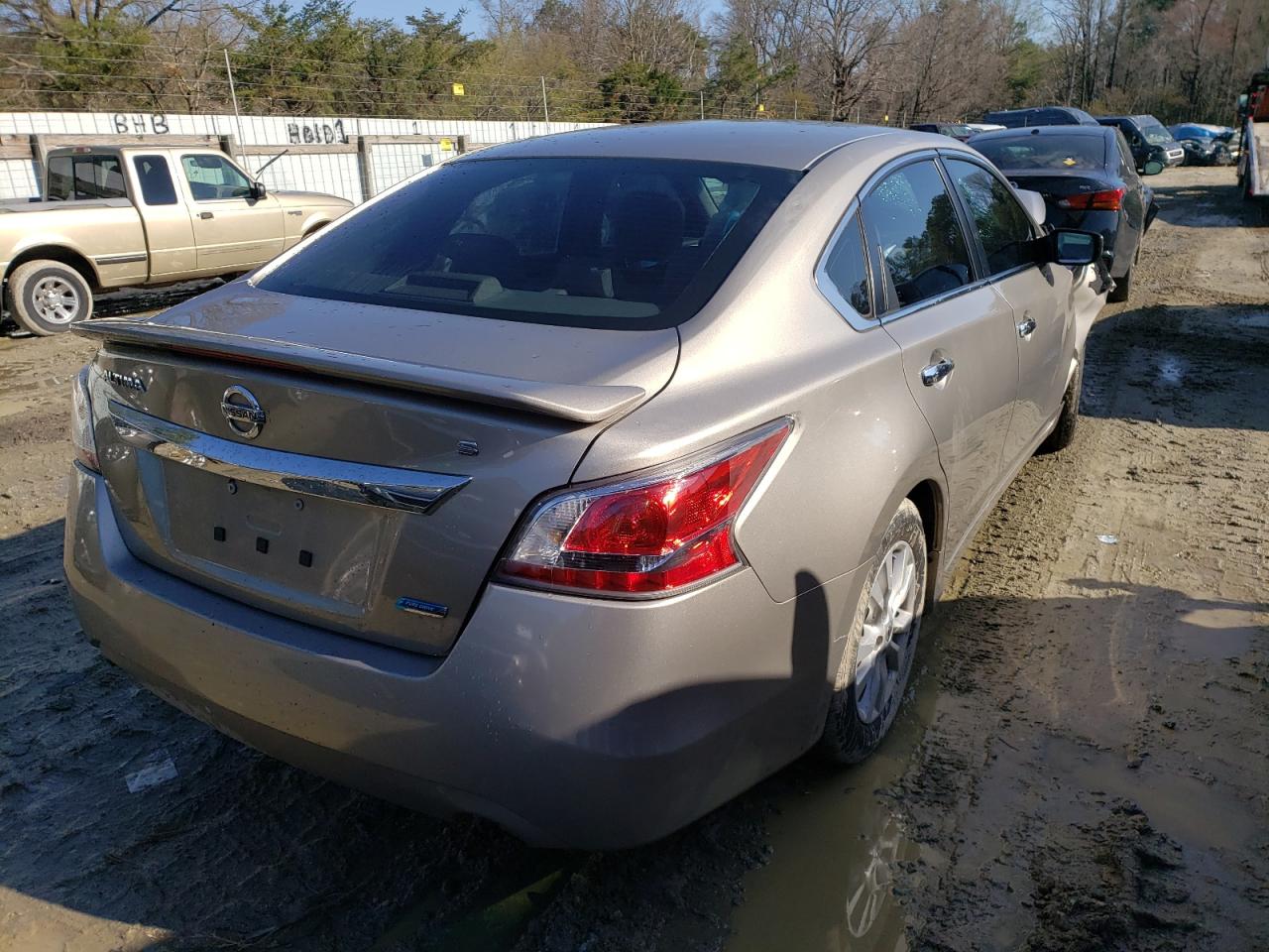 Photo 4 from auction – 2014 NISSAN ALTIMA 2.5 with VIN 1N4AL3AP1EC163938