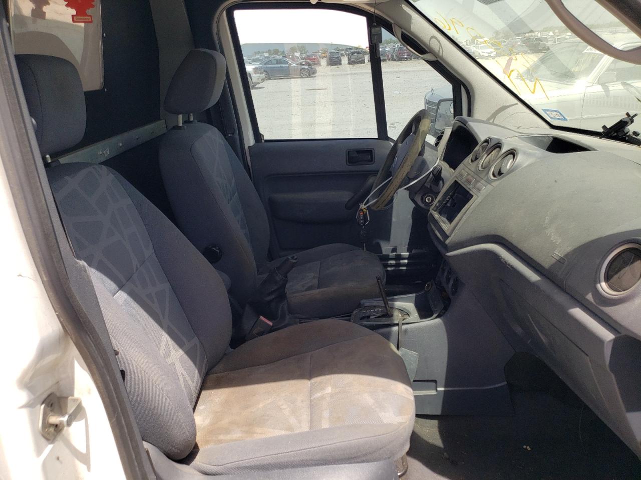 Photo 5 from auction – 2010 FORD TRANSIT CO with VIN NM0LS7BN0AT029326