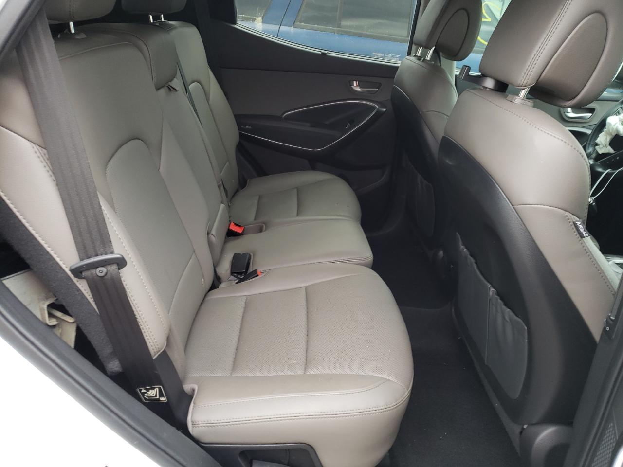 Photo 6 from auction – 2017 HYUNDAI SANTA FE S with VIN 5NMZU3LB8HH002746
